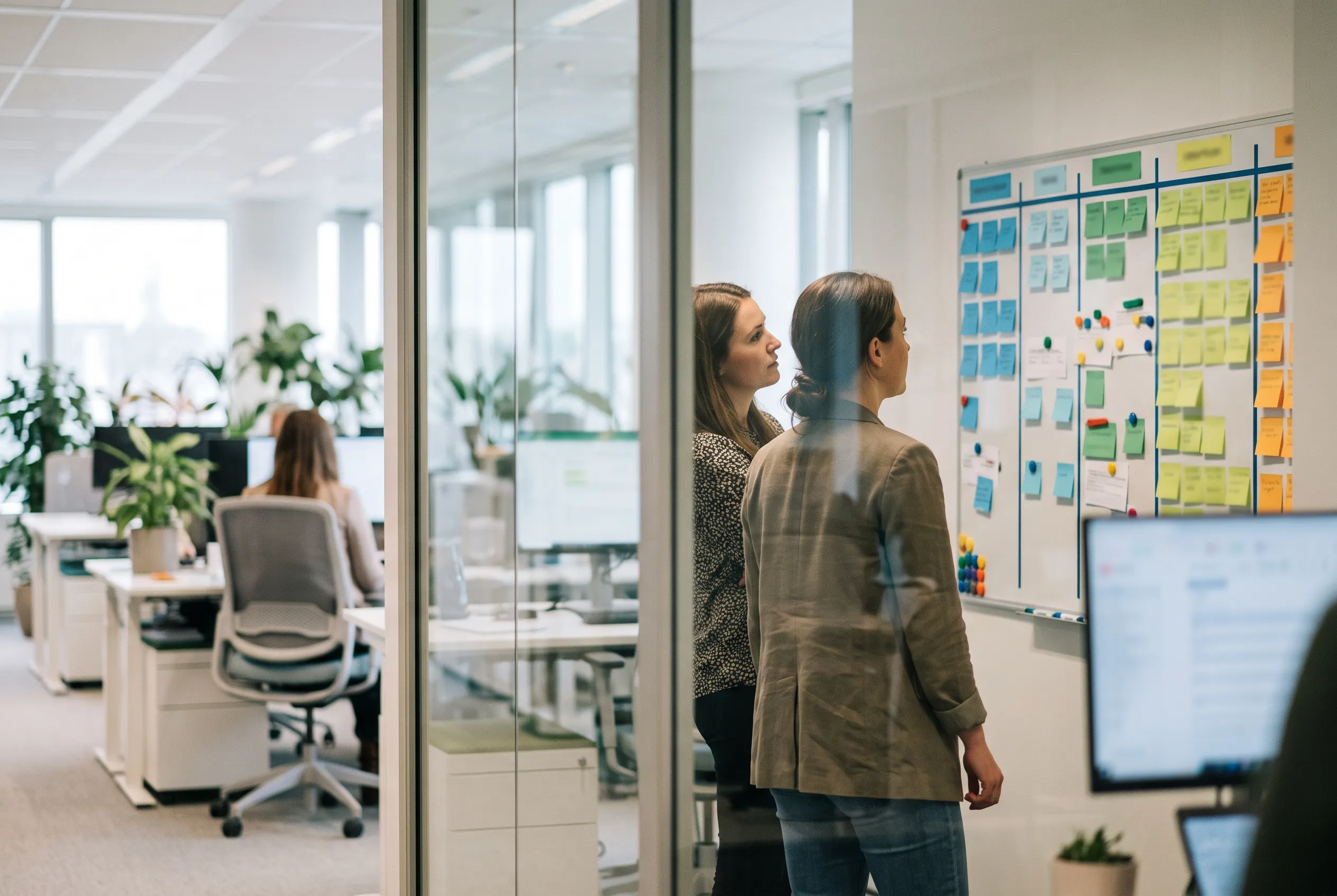 HR Automation: 6 Smart Workflows That Need Human Review
